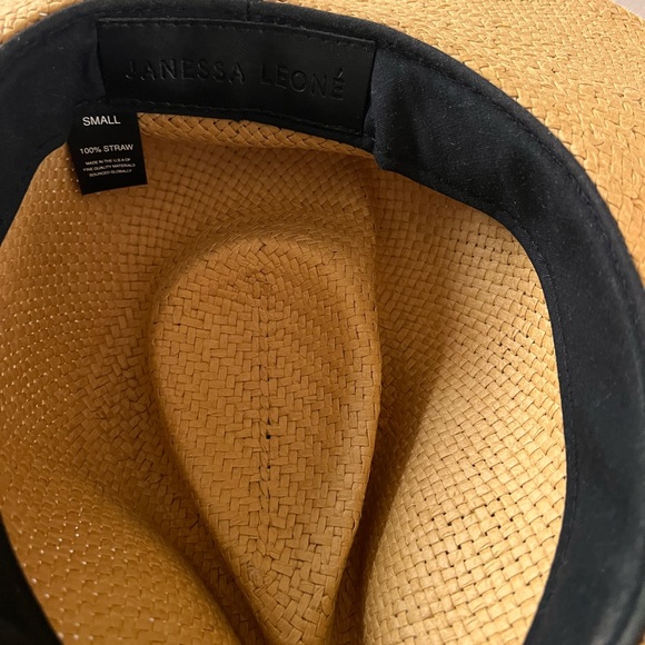 Janessa Leone Packable Savannah Hat - Picture 4 of 4